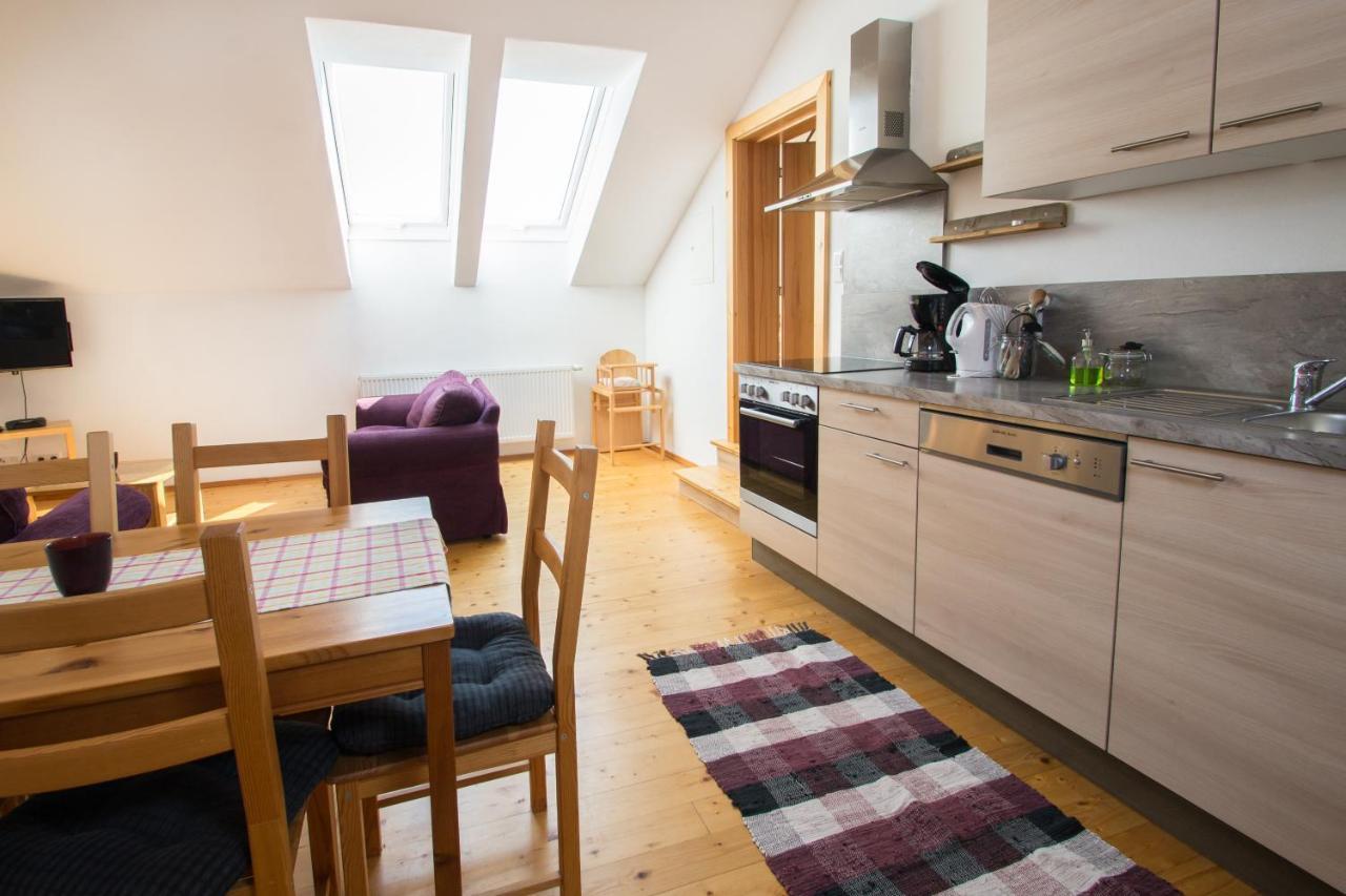 Familienferienhof Stabauer Zell am Moos Extérieur photo