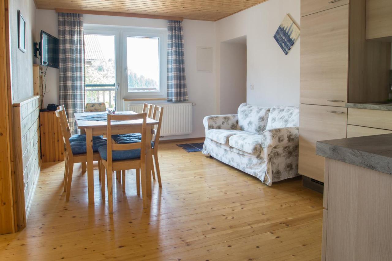 Familienferienhof Stabauer Zell am Moos Extérieur photo